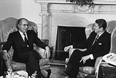 colombo_with_ronald_reagan