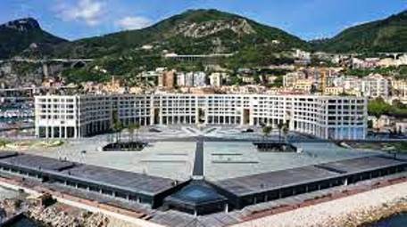 crescent-e-piazza
